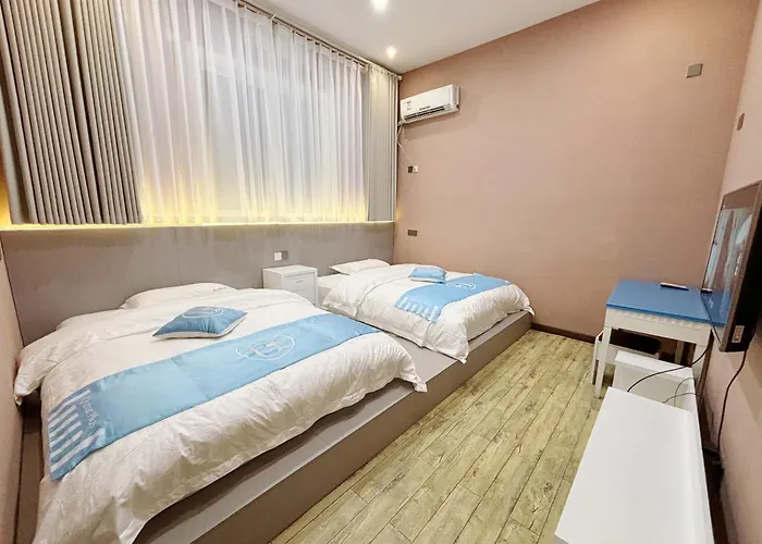 Mount Emei Teddy Bear Hotel玩具熊酒店