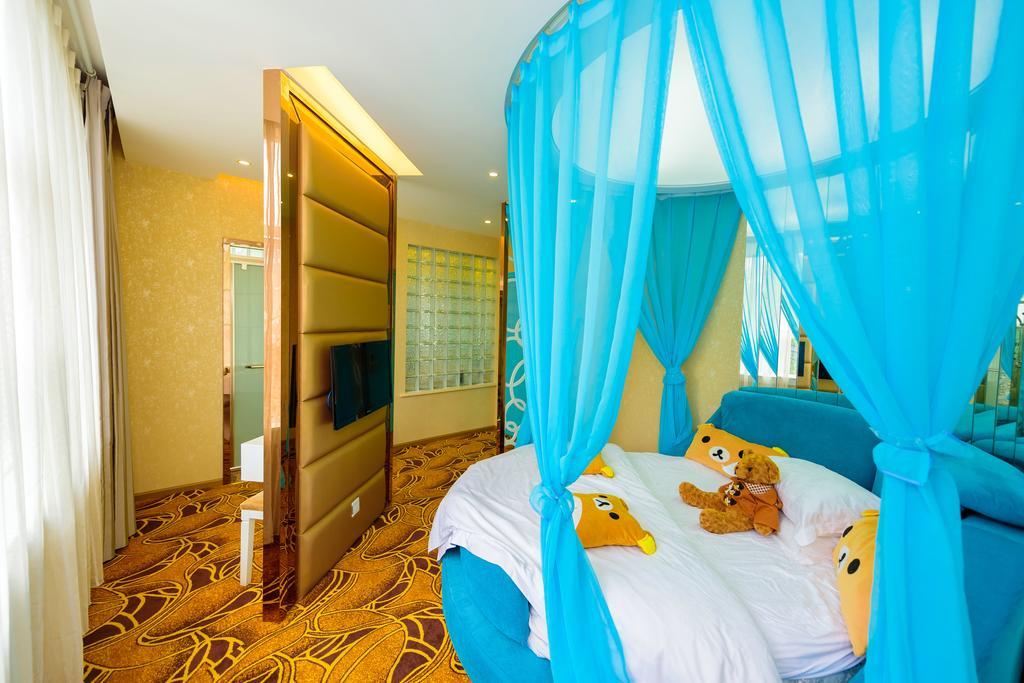 Hostel Mount Emei Teddy Bear Hotel玩具熊酒店