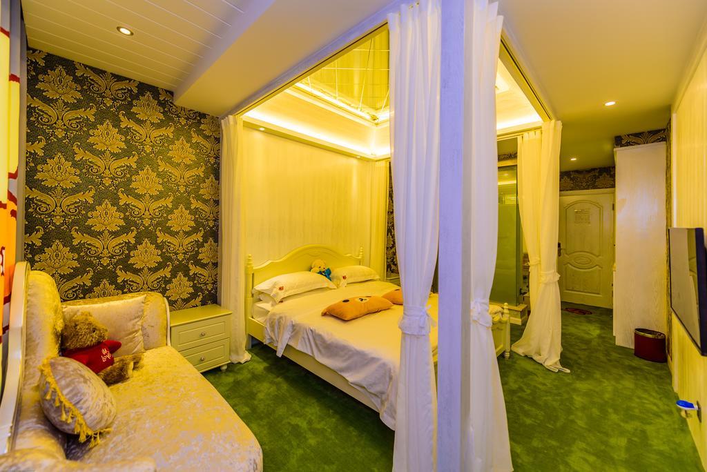 Hostel Mount Emei Teddy Bear Hotel玩具熊酒店 Emeishan